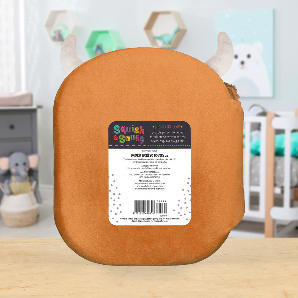 Squish and Snugg Highland Cow – ISBN 9781836426608 – lifestyle image 2