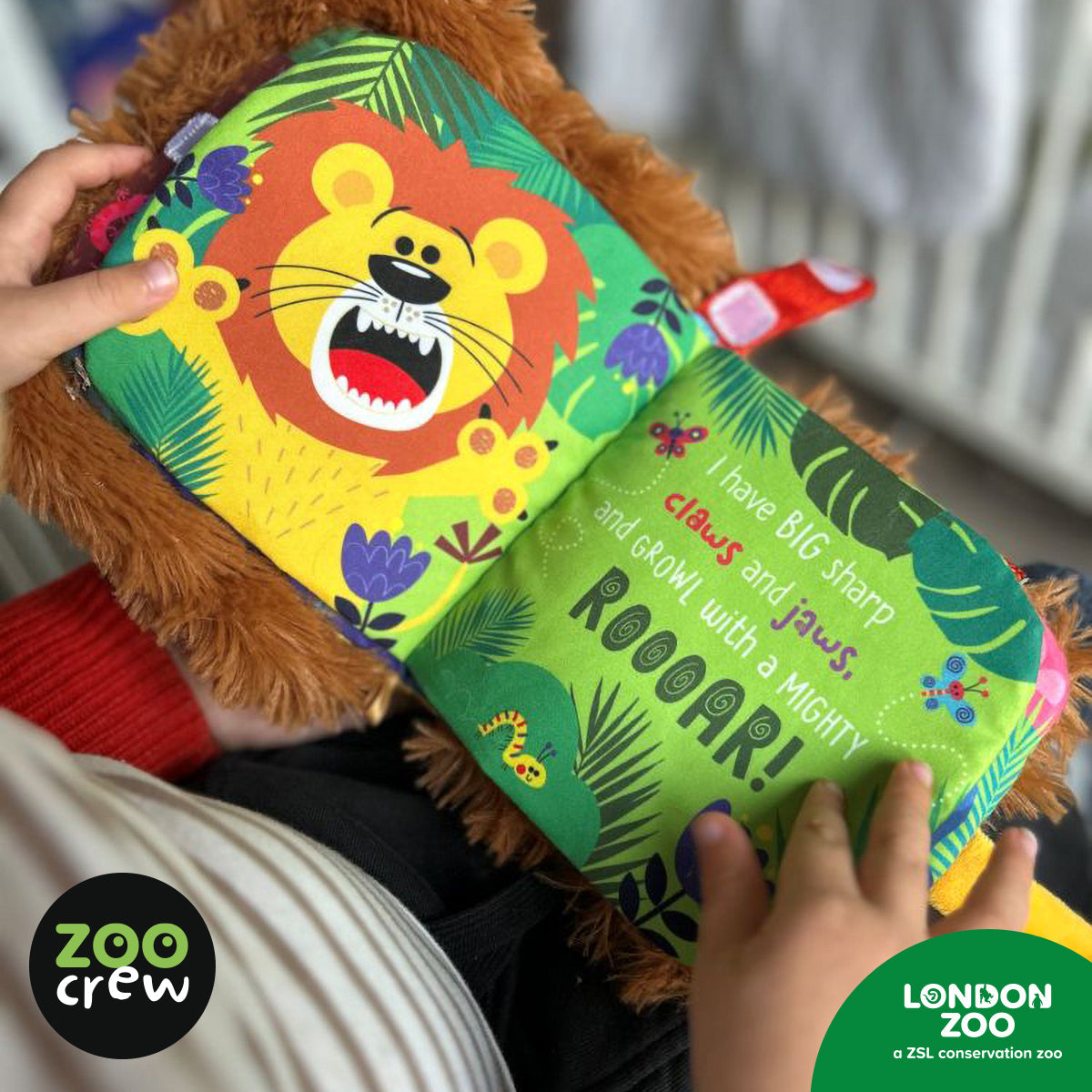 Product image 7 of Hand-Puppet Cloth Book Lion, a cloth book for ages 0+, by Make Believe Ideas.